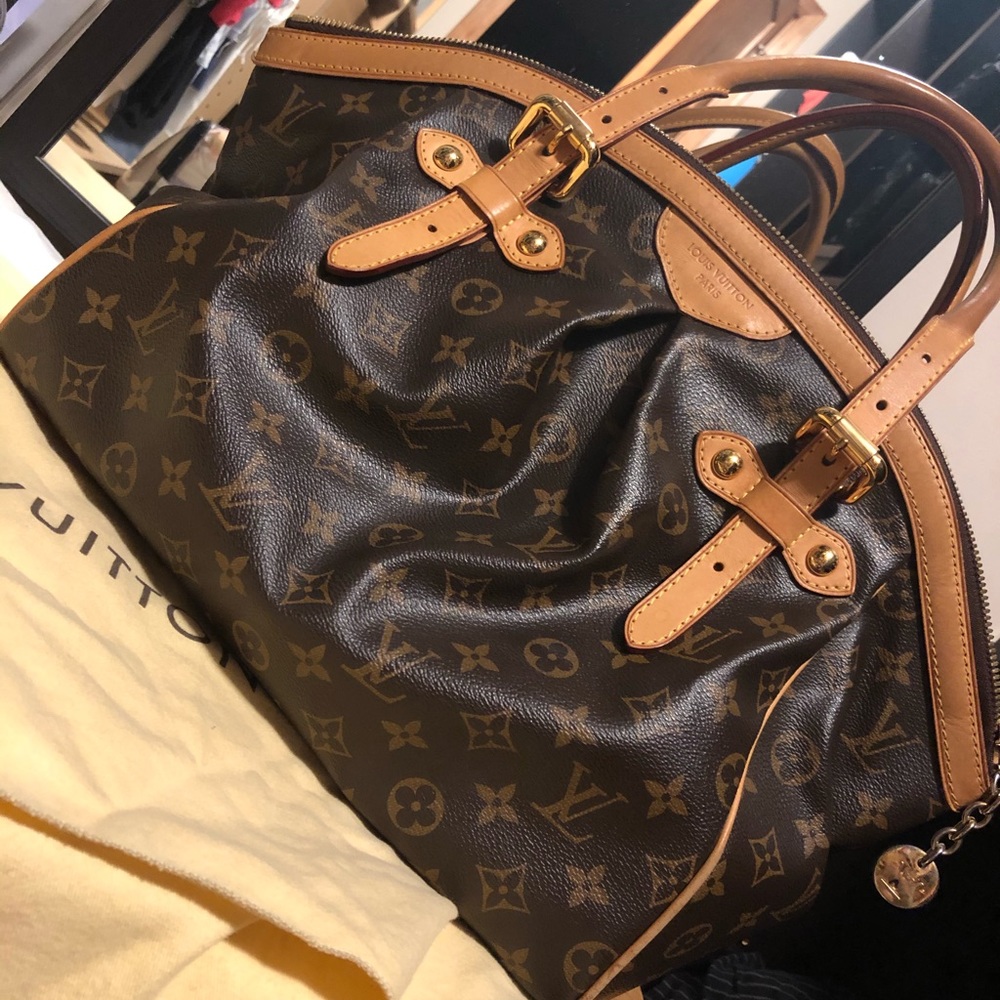 Authentic Louis Vuitton Tivoli GM